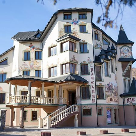 Baron Spa Hotel - Museum Yaremche Eksteriør billede