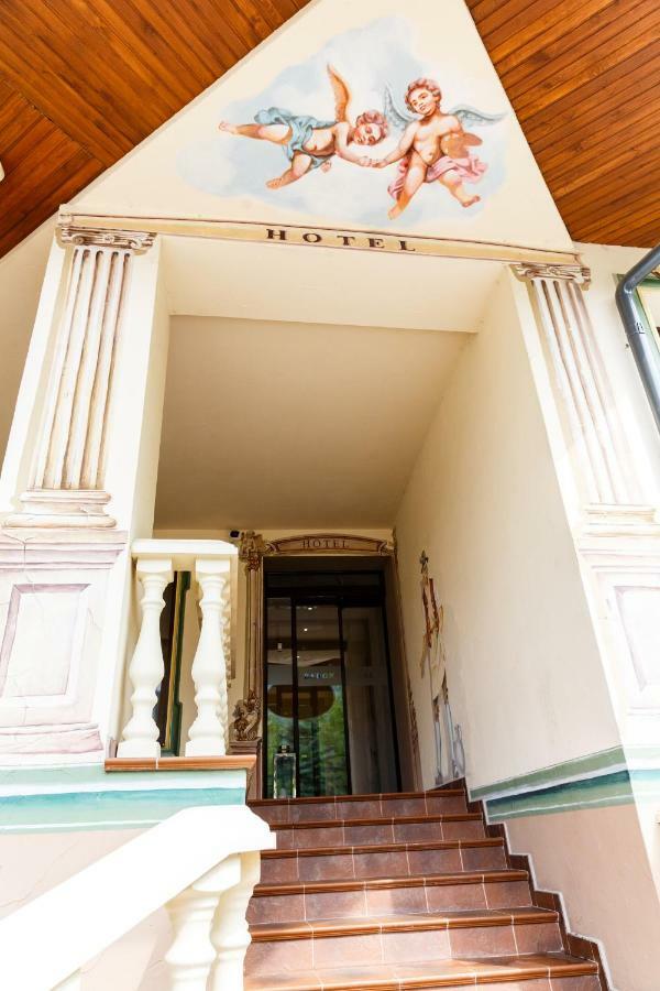 Baron Spa Hotel - Museum Yaremche Eksteriør billede
