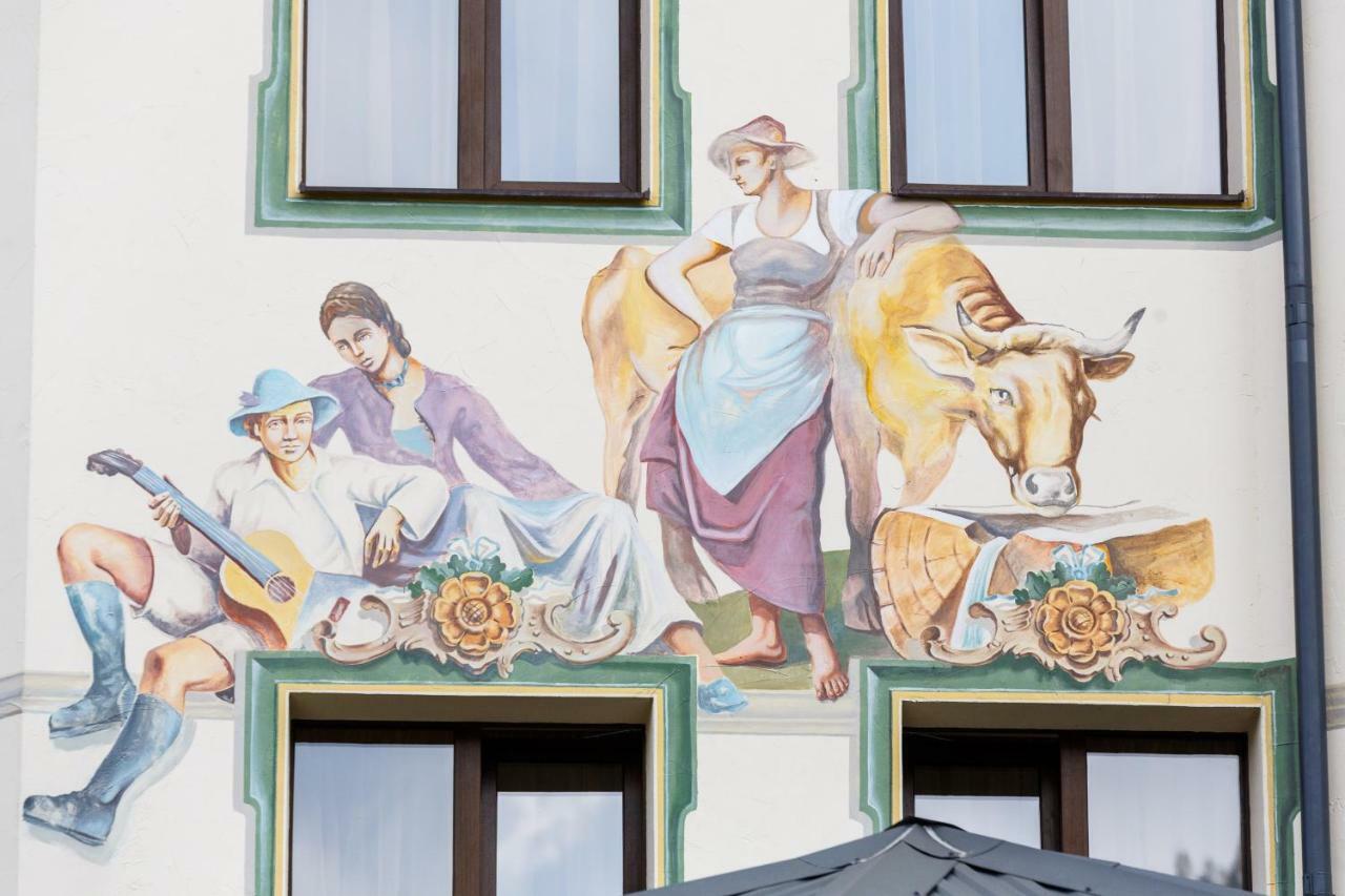 Baron Spa Hotel - Museum Yaremche Eksteriør billede